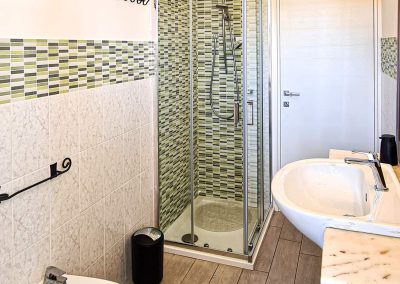 Secondo Bagno Camera Tripla Vacanze a Colori - Gestito da Conero Apartments